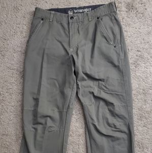 Wrangler outdoor series pants 32x32